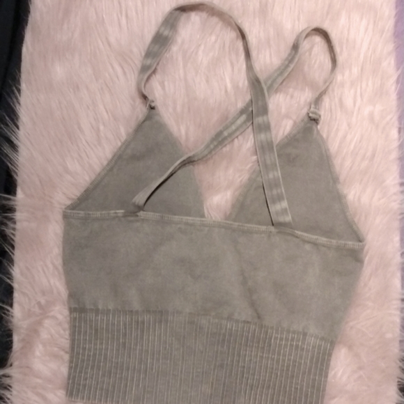 Free People Sale NWOT GOOD KARMA V NECK SZ XS SMALL Mineral Wash Gray - Picture 2 of 4